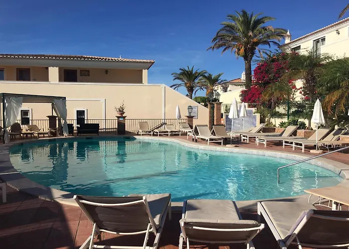 Front Line Townhouse Face La In Luxury Sea Views Ferragudo (Faro)