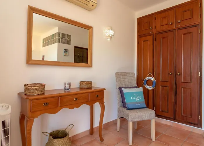 Front Line Townhouse Face La In Luxury Sea Views Ferragudo (Faro)